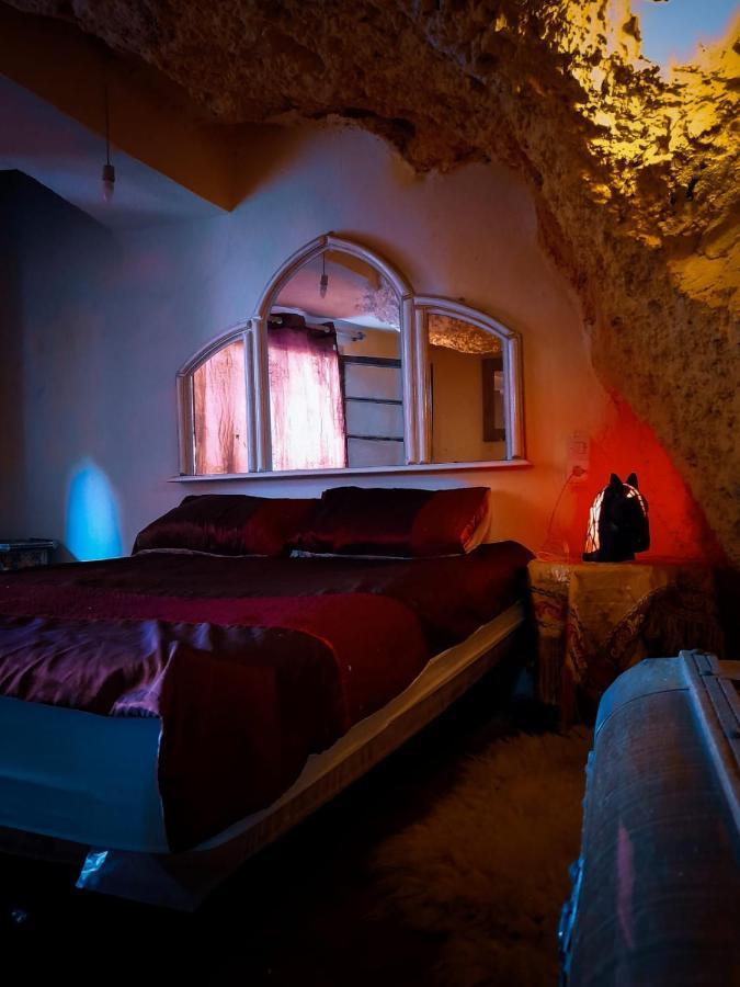 Grotte Thami Aparthotel Bhalil Buitenkant foto